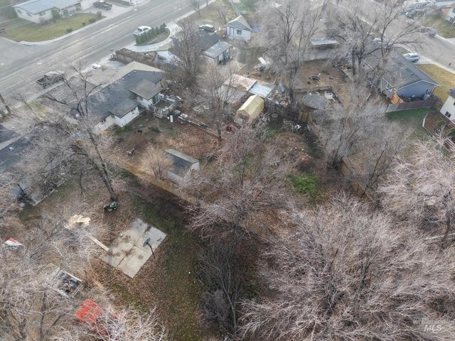 35 N Midland Blvd., Nampa, ID 83651