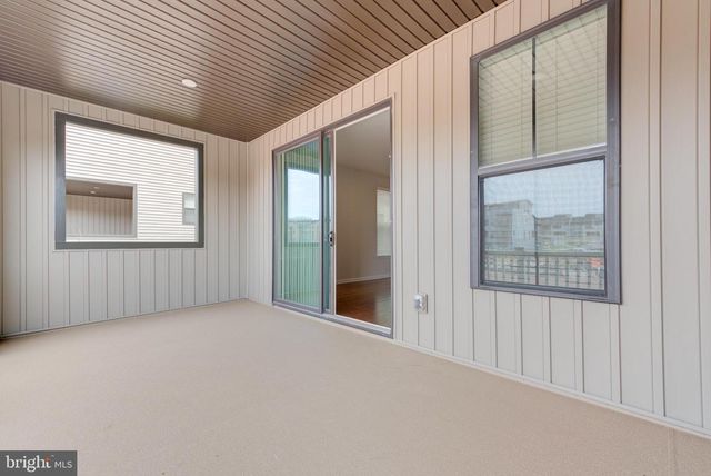 22313 SEABRING TER, Ashburn, VA 20148