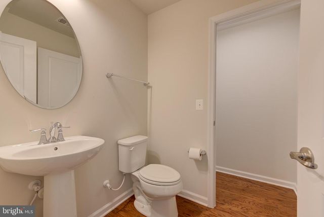 22313 SEABRING TER, Ashburn, VA 20148