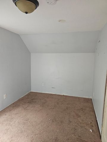 88 South Main Street, Laconia, NH 03246