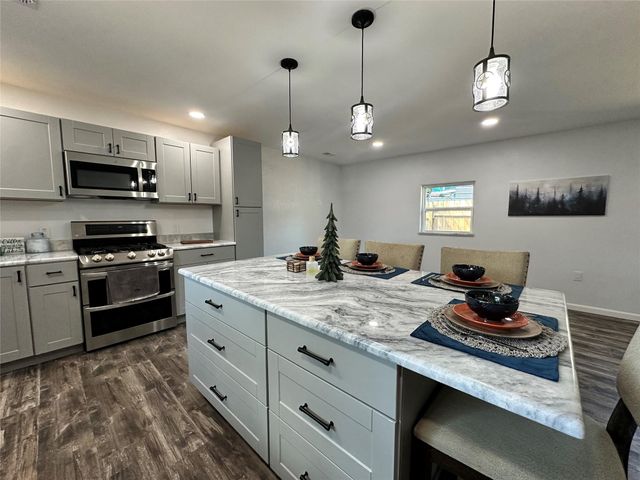 195 Lakeside Drive, Zavalla, TX 75980