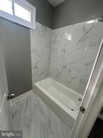 2240 N 18TH ST, Philadelphia, PA 19132