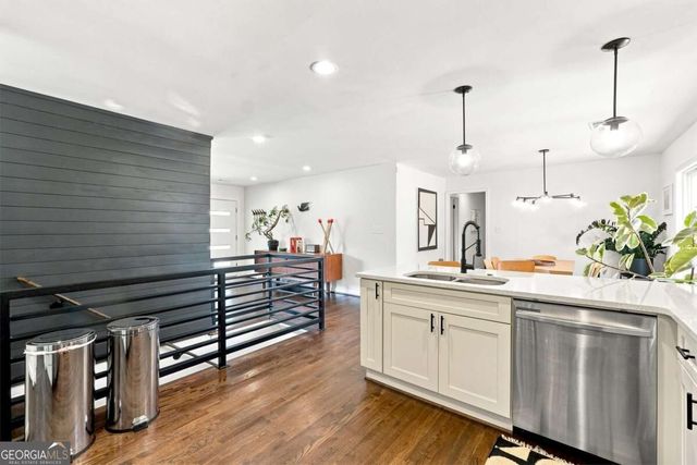 2934 Lynda Place, Decatur, GA 30032