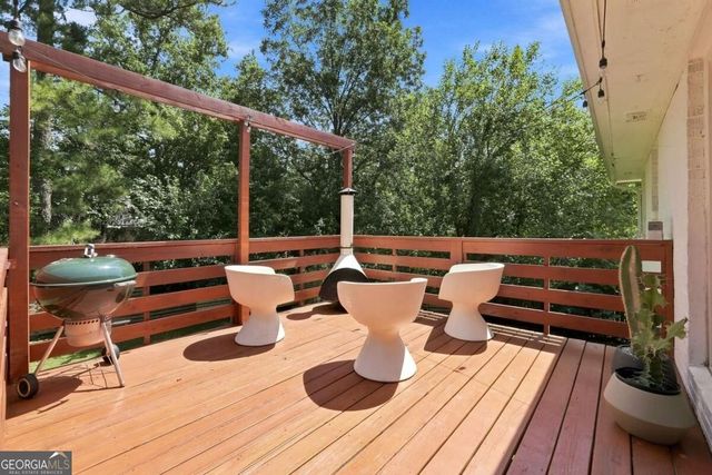 2934 Lynda Place, Decatur, GA 30032