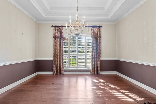 1807 Royal Oak Dr, Tyler, TX 75703