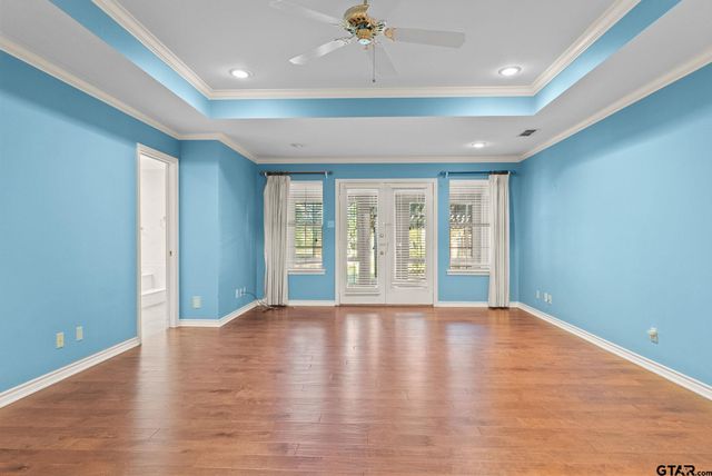 1807 Royal Oak Dr, Tyler, TX 75703