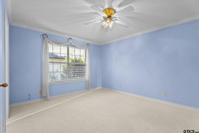 1807 Royal Oak Dr, Tyler, TX 75703