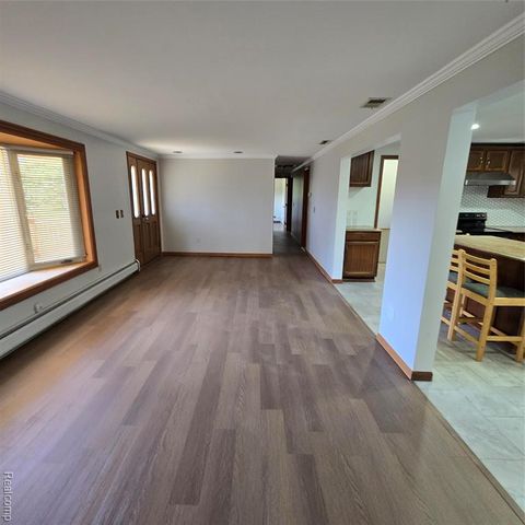311 Nevada Avenue, Rochester Hills, MI 48309