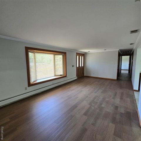 311 Nevada Avenue, Rochester Hills, MI 48309