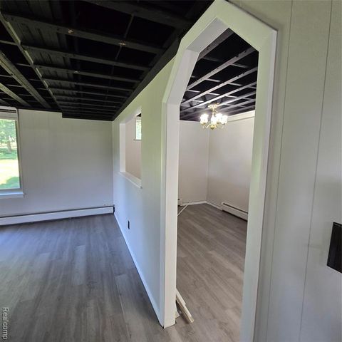 311 Nevada Avenue, Rochester Hills, MI 48309
