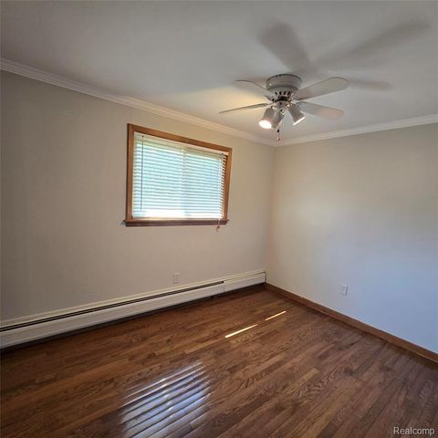 311 Nevada Avenue, Rochester Hills, MI 48309
