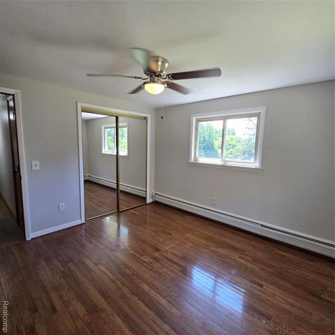 311 Nevada Avenue, Rochester Hills, MI 48309