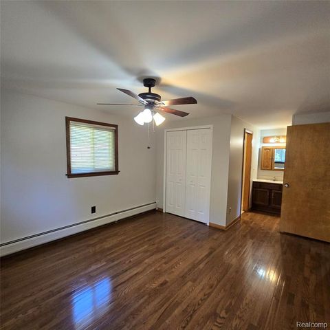 311 Nevada Avenue, Rochester Hills, MI 48309