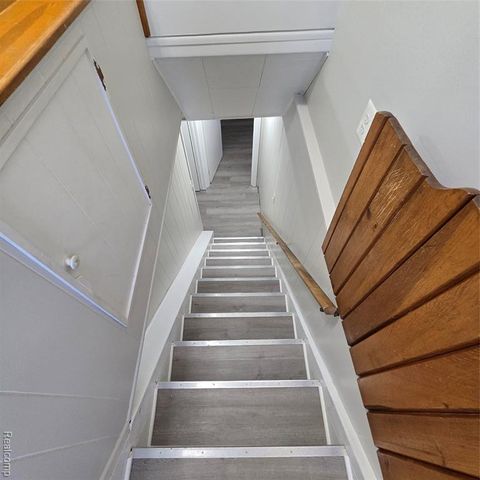 311 Nevada Avenue, Rochester Hills, MI 48309