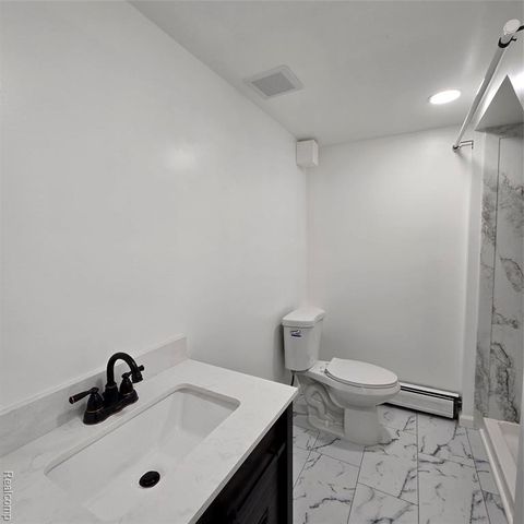 311 Nevada Avenue, Rochester Hills, MI 48309