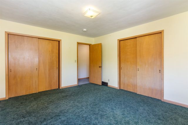 2216 Duff Avenue, Ames, IA 50010