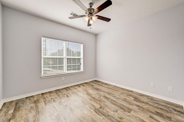 12738 Lake Conroe Hills Drive, Willis, TX 77318