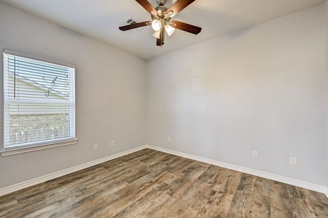 12738 Lake Conroe Hills Drive, Willis, TX 77318