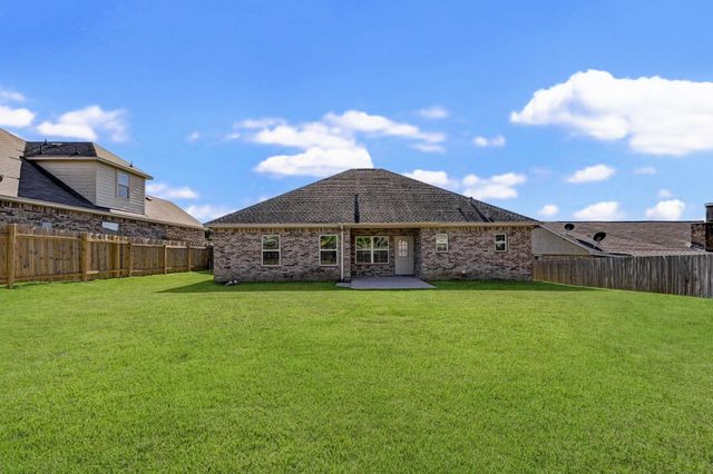 12738 Lake Conroe Hills Drive, Willis, TX 77318