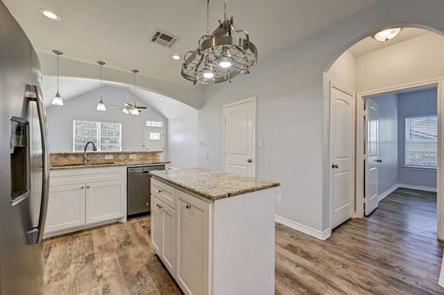 12738 Lake Conroe Hills Drive, Willis, TX 77318