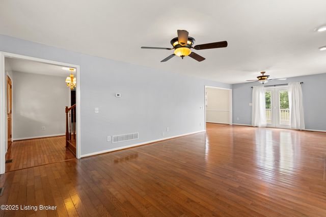 1233 Johnson Rd, Lawrenceburg, KY 40342