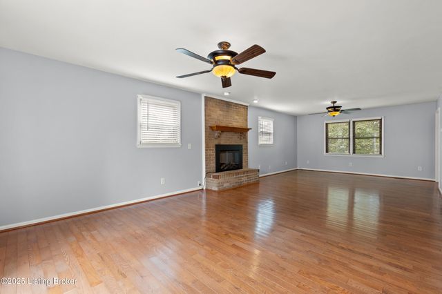 1233 Johnson Rd, Lawrenceburg, KY 40342