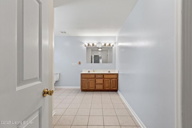 1233 Johnson Rd, Lawrenceburg, KY 40342