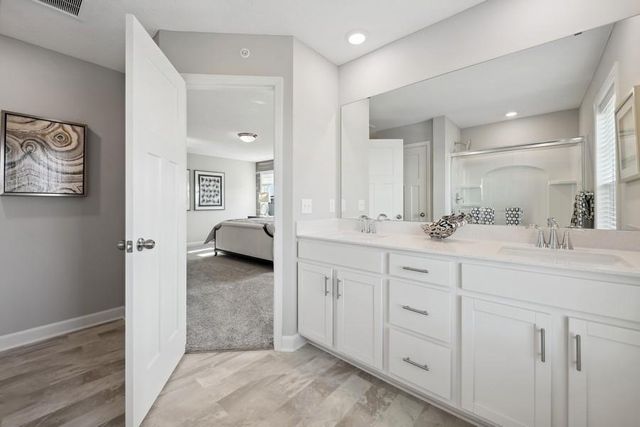 3483 Trails End Circle, Eagan, MN 55123