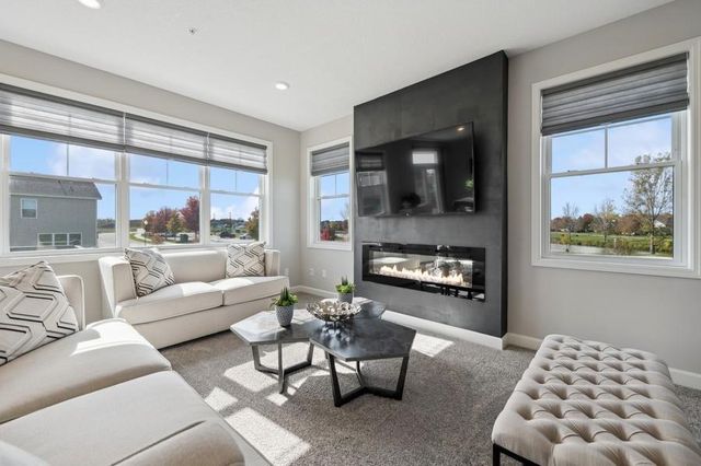 3483 Trails End Circle, Eagan, MN 55123