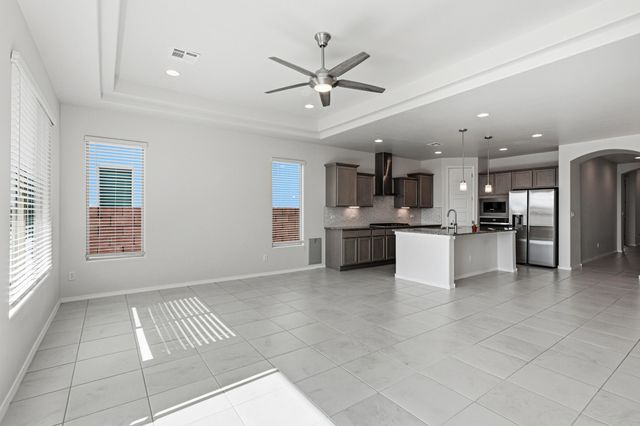2319 Berkeley Avenue NE, Rio Rancho, NM 87144