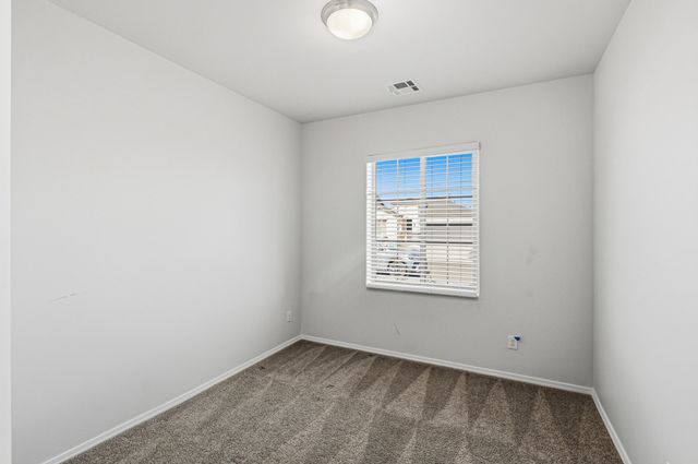 2319 Berkeley Avenue NE, Rio Rancho, NM 87144