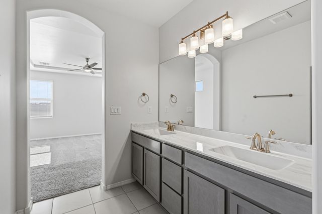 2319 Berkeley Avenue NE, Rio Rancho, NM 87144