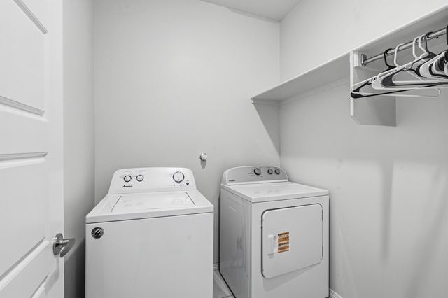 2319 Berkeley Avenue NE, Rio Rancho, NM 87144