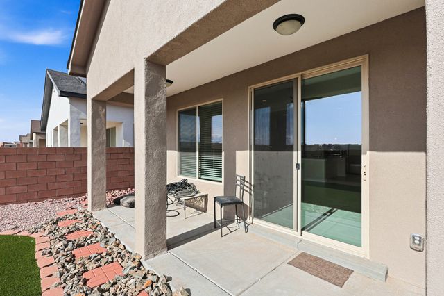 2319 Berkeley Avenue NE, Rio Rancho, NM 87144