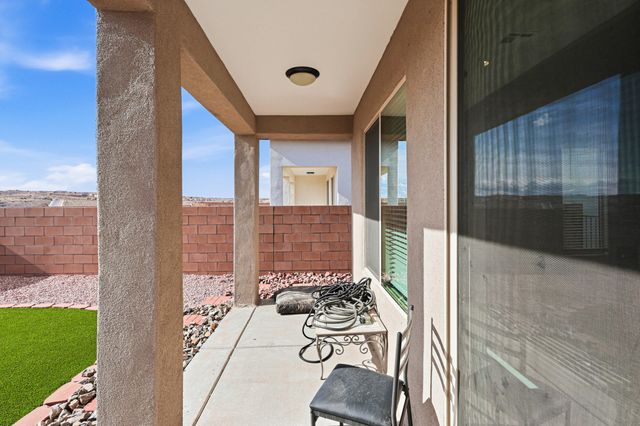 2319 Berkeley Avenue NE, Rio Rancho, NM 87144