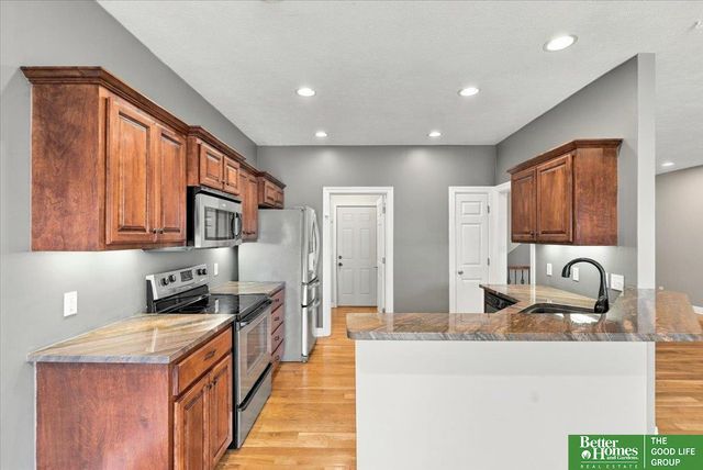 13711 Corby Street, Omaha, NE 68164