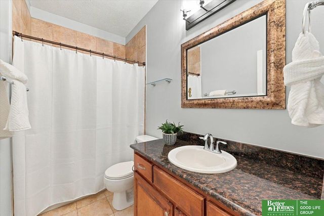 13711 Corby Street, Omaha, NE 68164