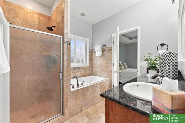 13711 Corby Street, Omaha, NE 68164