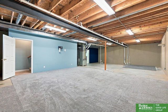13711 Corby Street, Omaha, NE 68164