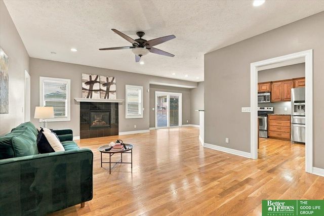 13711 Corby Street, Omaha, NE 68164