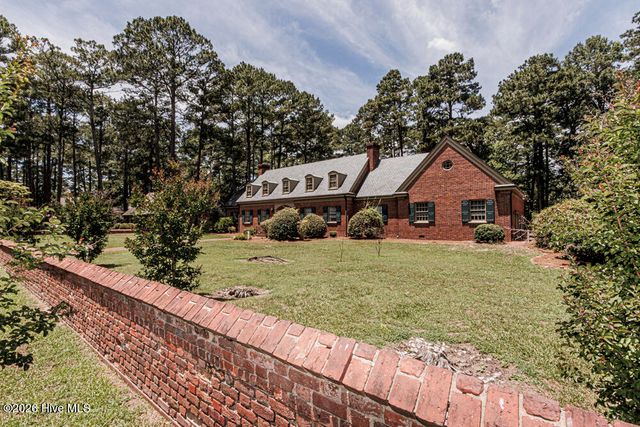 206 Westview Park Drive, Rocky Mount, NC 27804