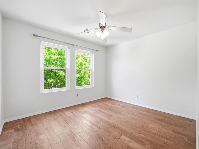 617 Riverway LN, Leander, TX 78641