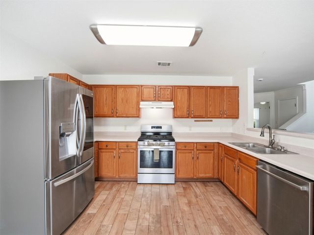 617 Riverway LN, Leander, TX 78641