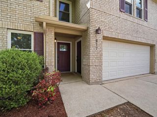 617 Riverway LN, Leander, TX 78641