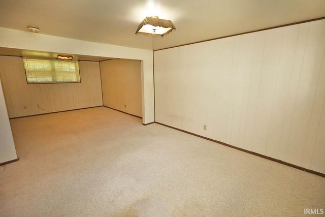 1163 Stonebridge Road, Evansville, IN 47710