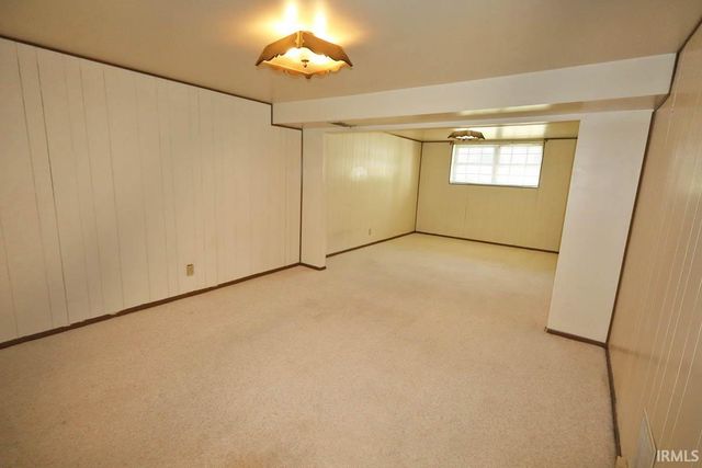 1163 Stonebridge Road, Evansville, IN 47710