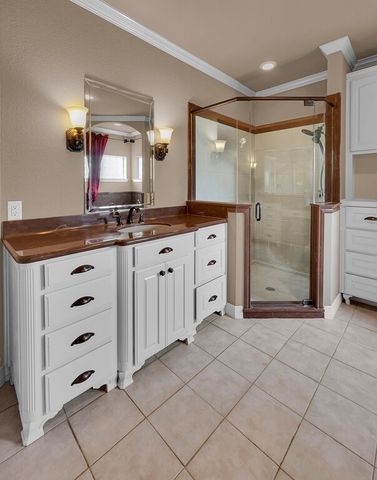1405 Val Halla Park, Robinson, TX 76706