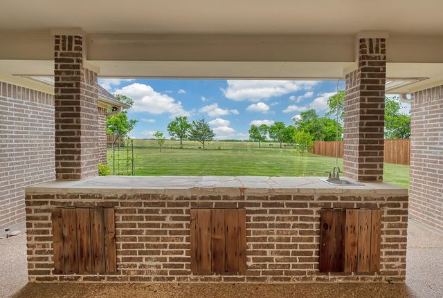 1405 Val Halla Park, Robinson, TX 76706