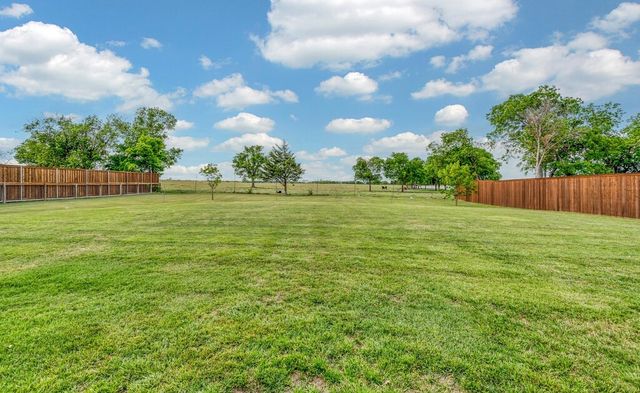 1405 Val Halla Park, Robinson, TX 76706