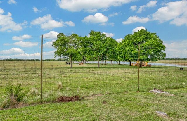 1405 Val Halla Park, Robinson, TX 76706